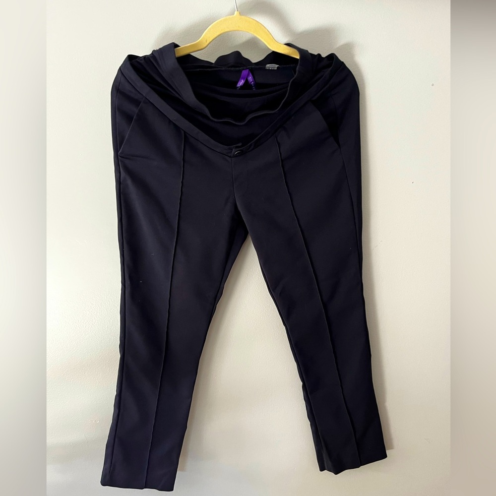 Seraphine size 6 maternity pants